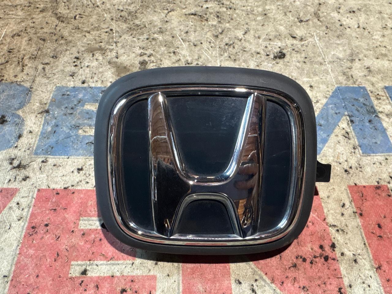 ЛЕЙБА HONDA N-BOX JG1 (б/у)