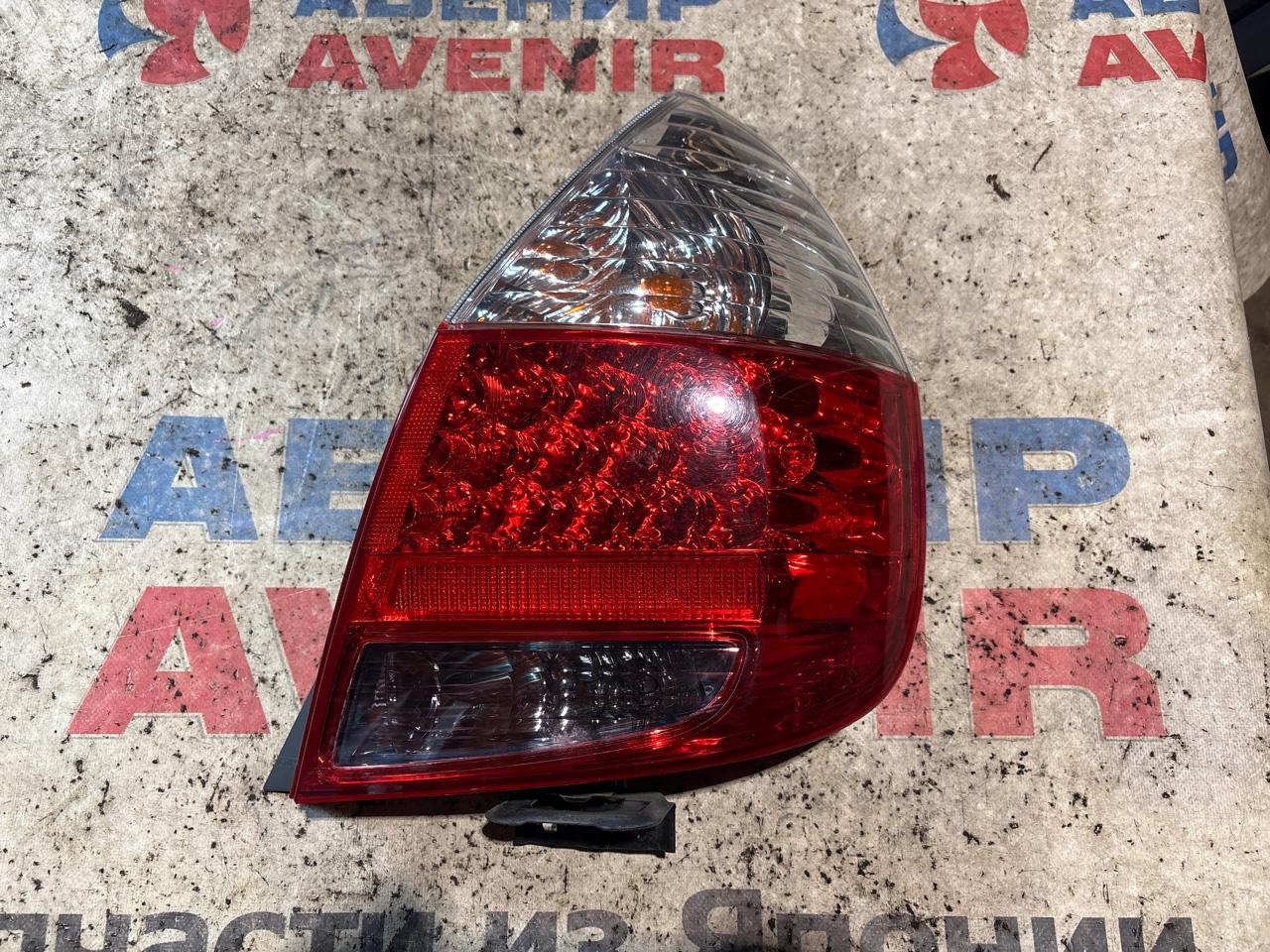 Стоп-сигнал HONDA FIT GD2 задний правый (б/у)