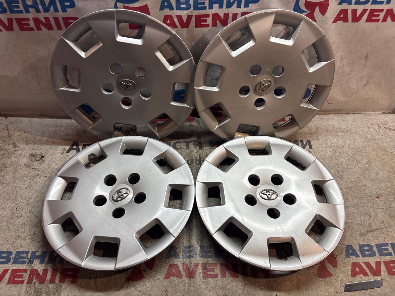 Колпаки на колеса TOYOTA ISIS ANM10G (б/у)