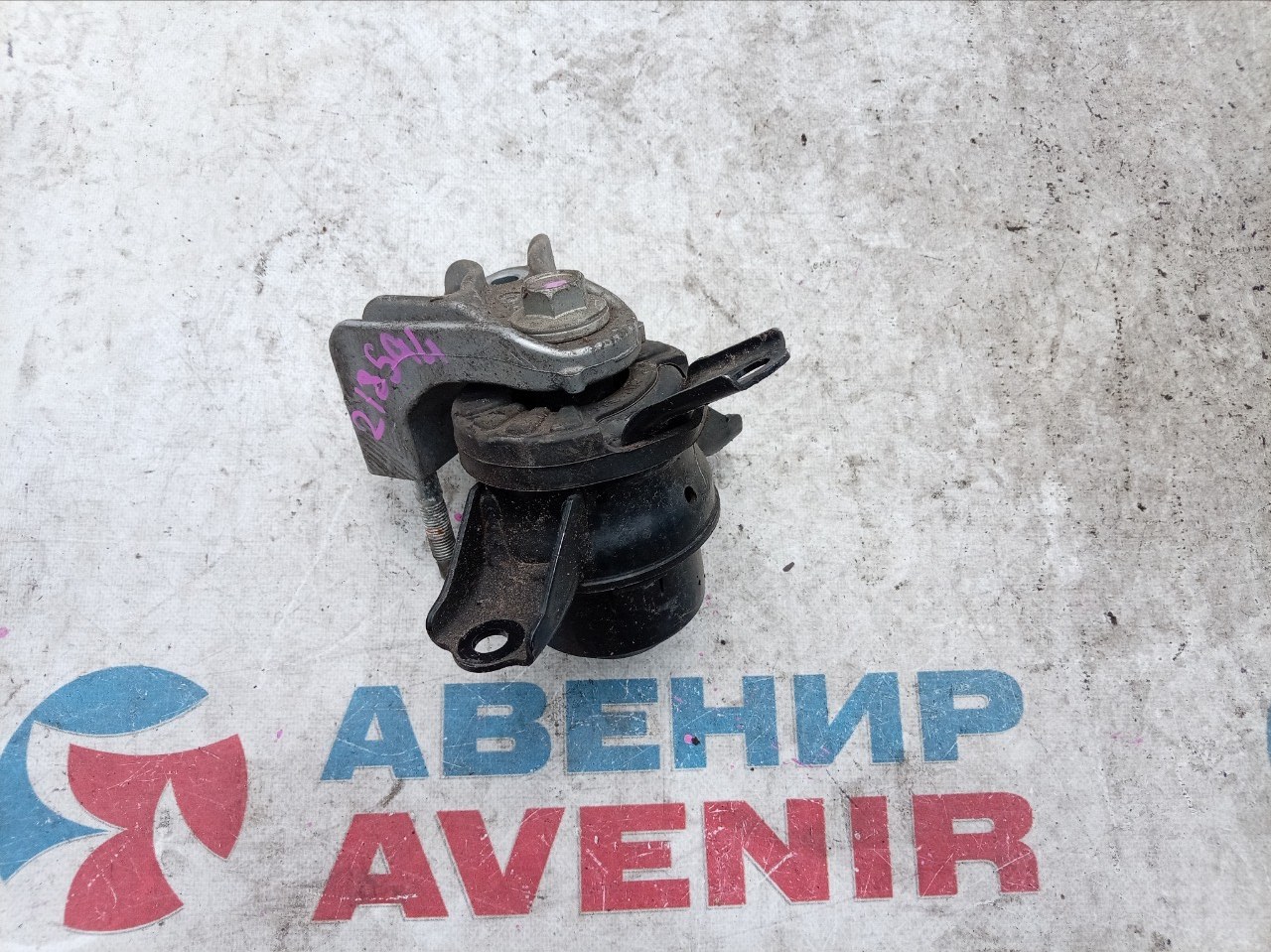 Подушка двигателя TOYOTA PASSO KGC15 1KR-FE правая (б/у)