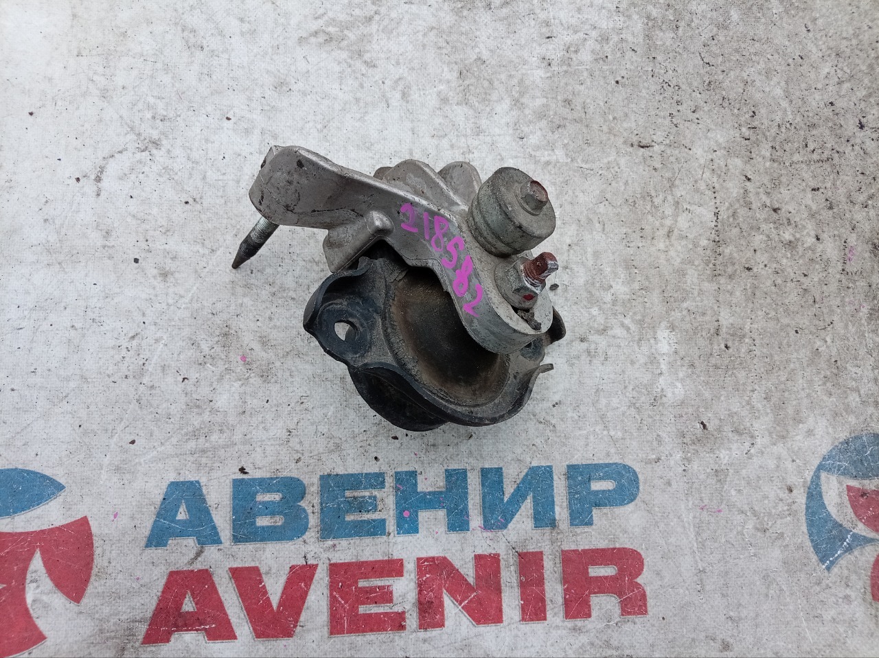 Подушка двигателя HONDA FIT GD2 L13A правая (б/у)