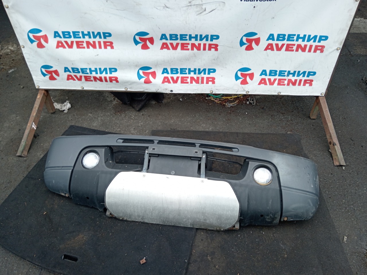 Бампер SUZUKI JIMNY JB23W передний (б/у)