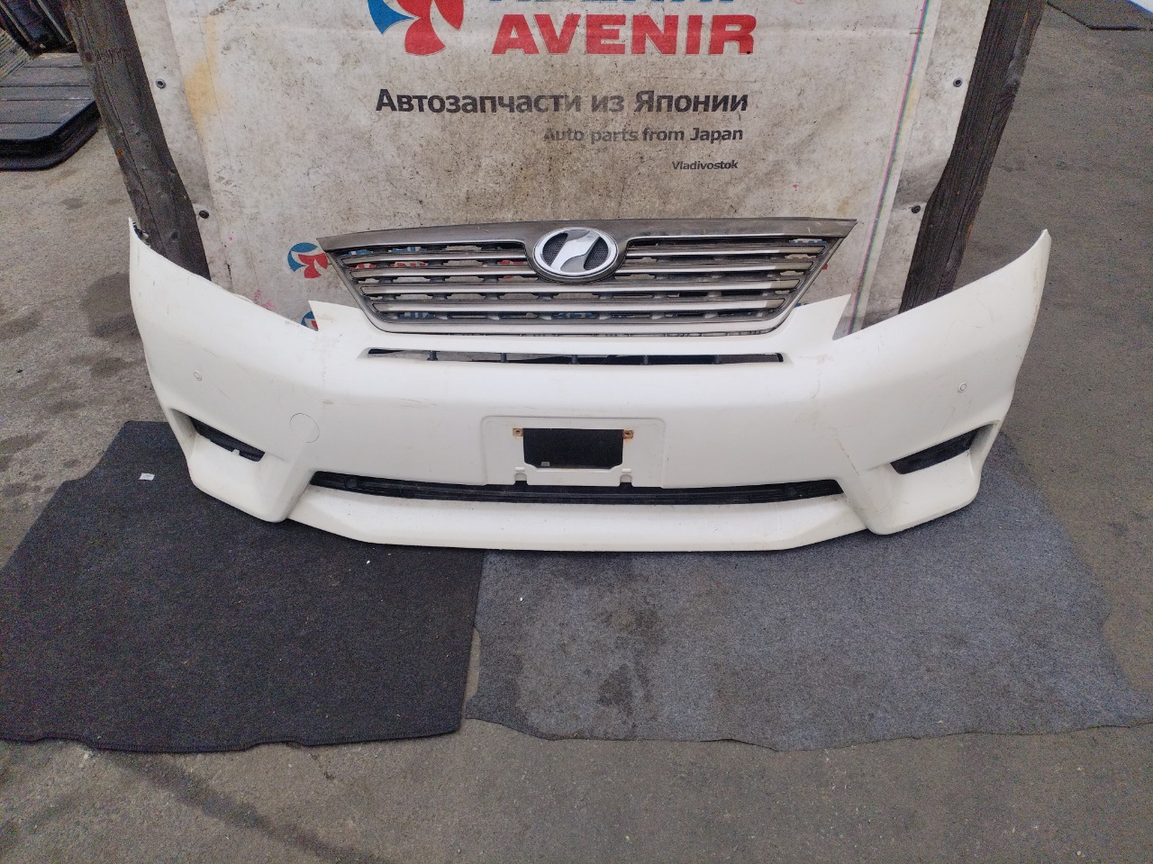 Бампер TOYOTA VELLFIRE ANH20W передний (б/у)