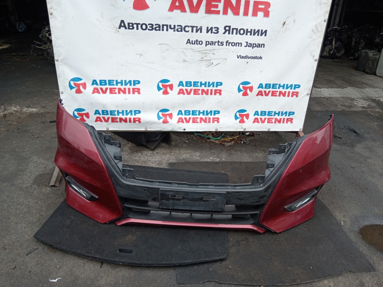Бампер NISSAN SERENA GFNC27 передний (б/у)