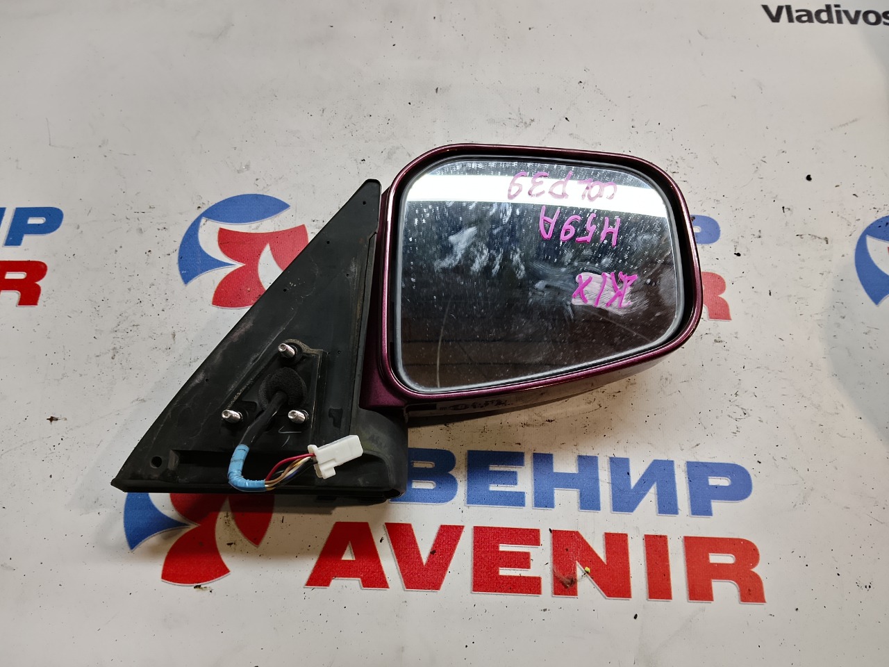 Зеркало NISSAN KIX H59A переднее правое (б/у)