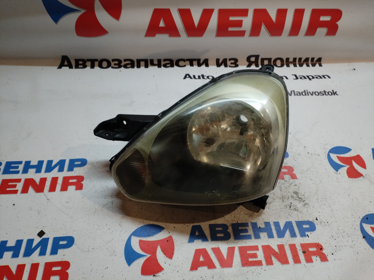 Фара DAIHATSU MIRA E:S LA300S передняя левая (б/у)