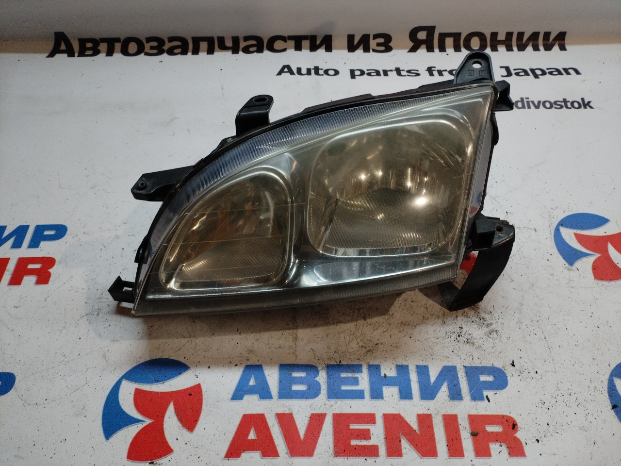 Фара TOYOTA CALDINA AT211 передняя левая (б/у)