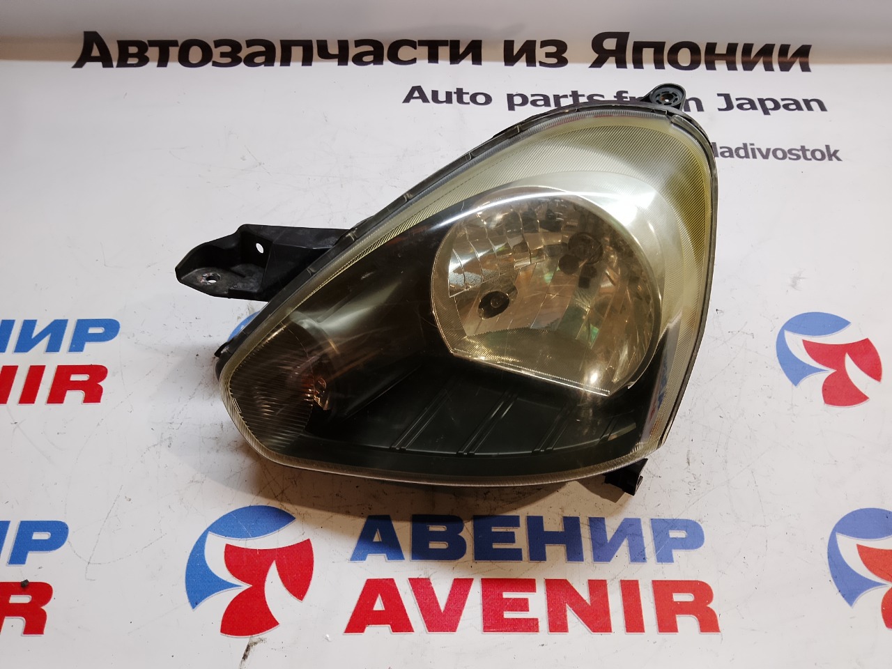 Фара DAIHATSU MIRA E:S LA300S передняя левая (б/у)