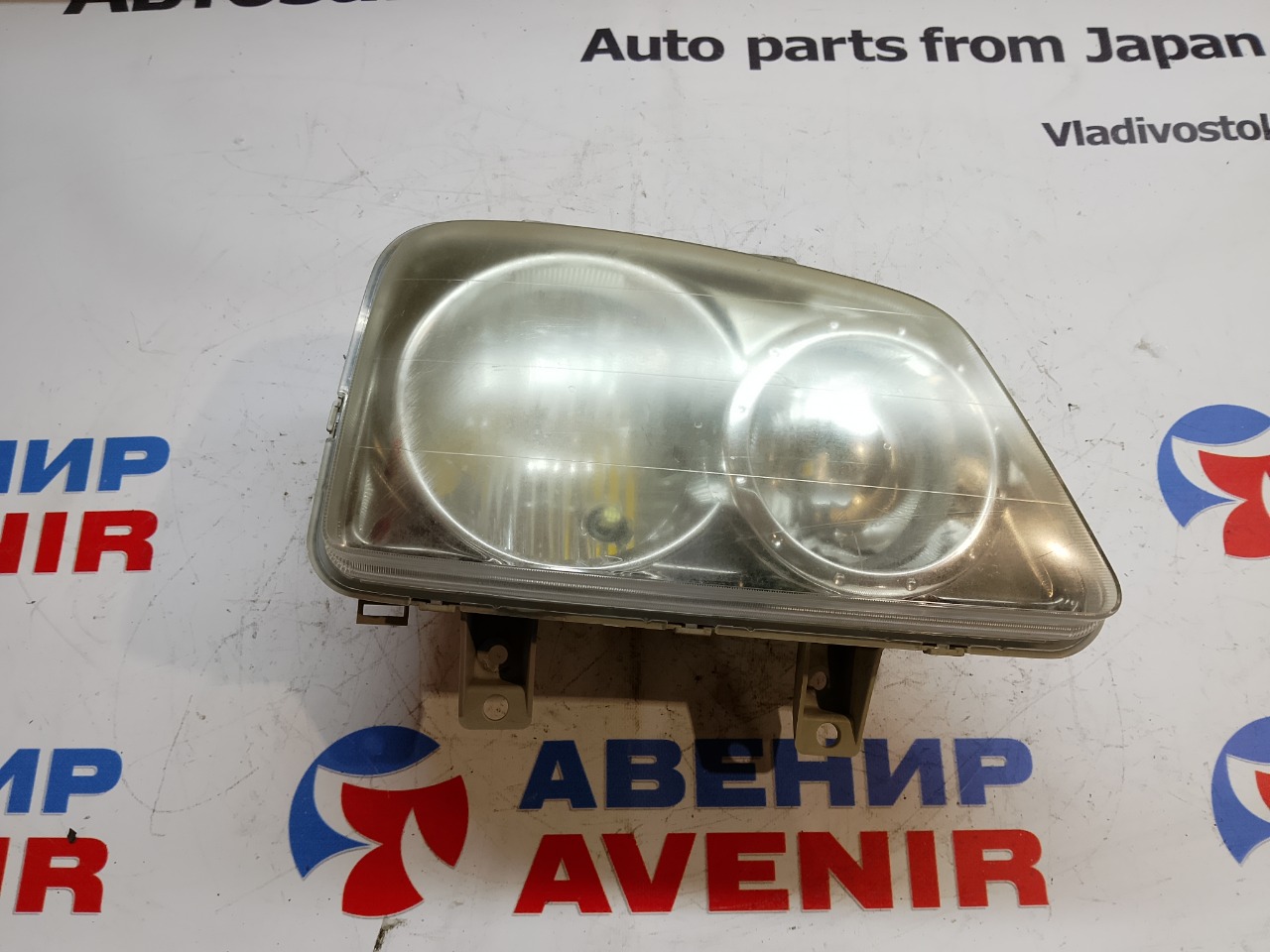 Фара DAIHATSU TERIOS KID J111G передняя правая (б/у)