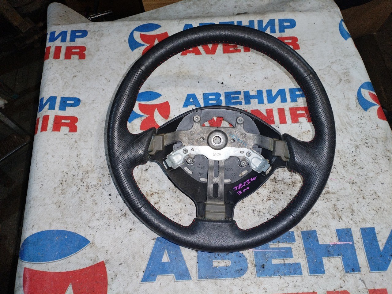 Руль SUZUKI JIMNY JB23W (б/у)