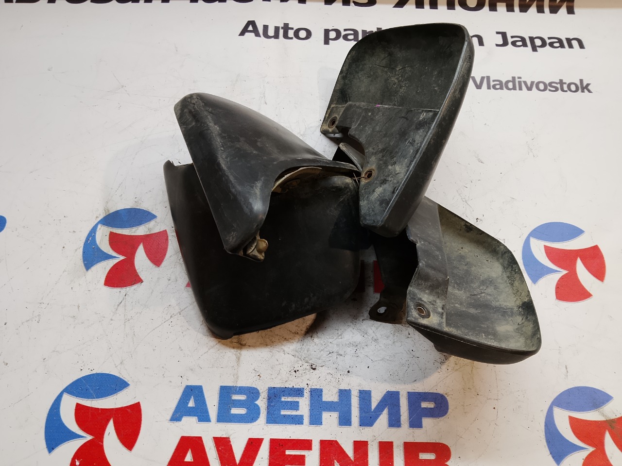 Брызговики комплект SUZUKI JIMNY JB23W (б/у)