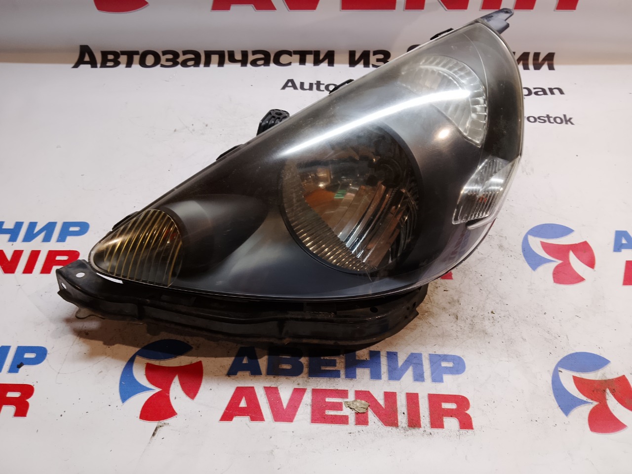 Фара HONDA FIT GD2 передняя левая (б/у)