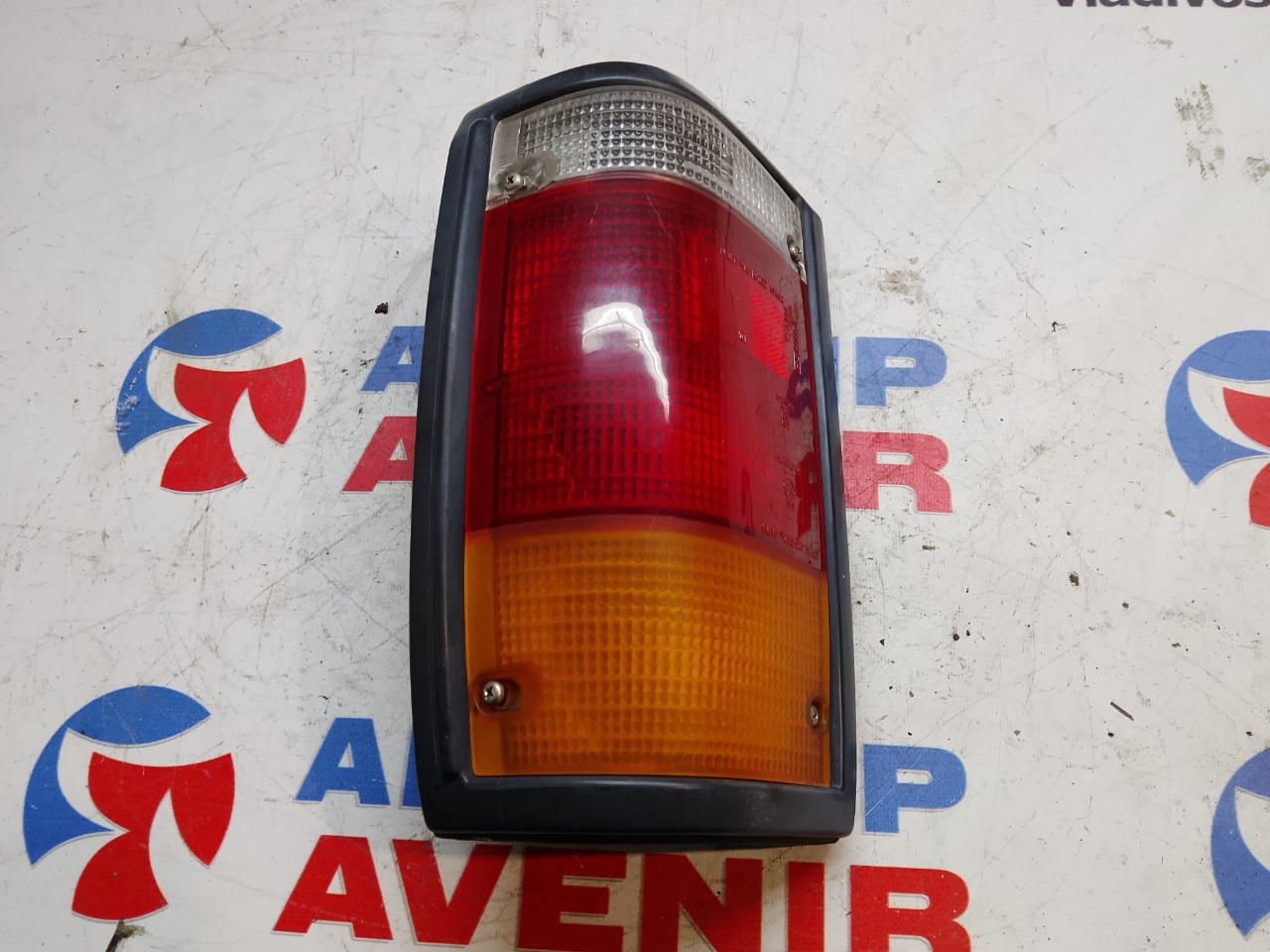 Стоп-сигнал MAZDA PROCEED MARVIE UV66R G6 задний правый (б/у)