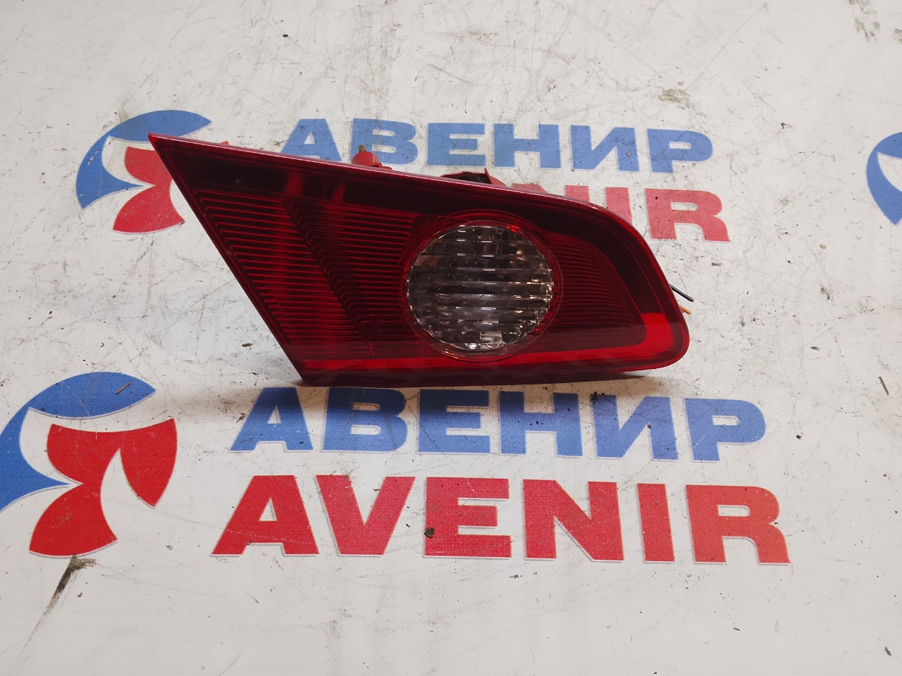 Стоп-вставка NISSAN SKYLINE HV35 VQ25DD задняя левая (б/у)