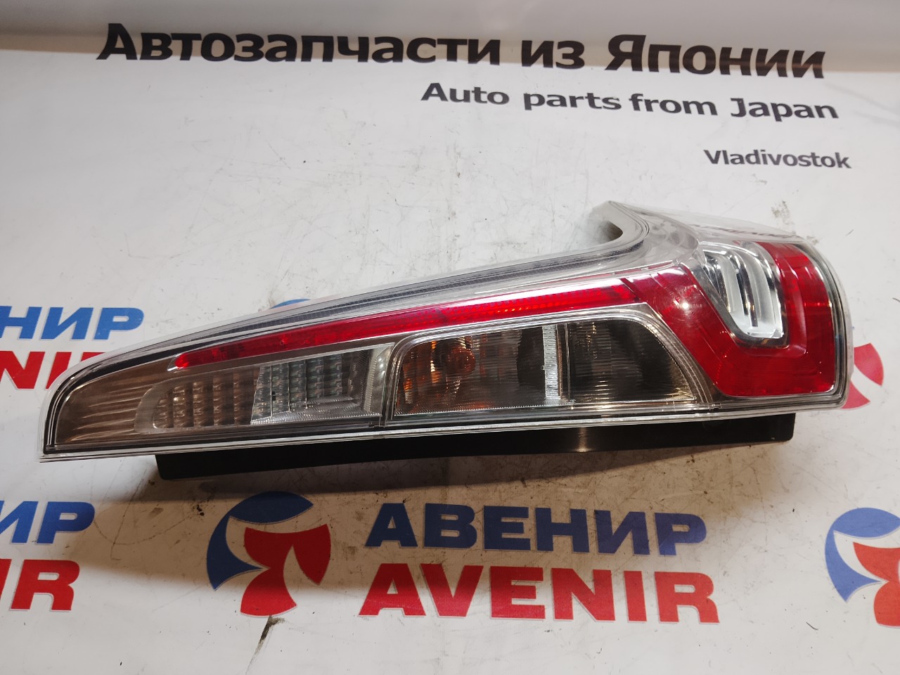 Стоп-сигнал MITSUBISHI EK CUSTOM B21W задний правый (б/у)