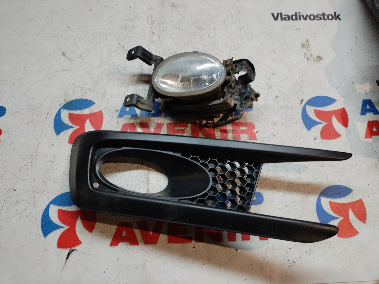 Туманка HONDA STEPWGN RK6 левая (б/у)