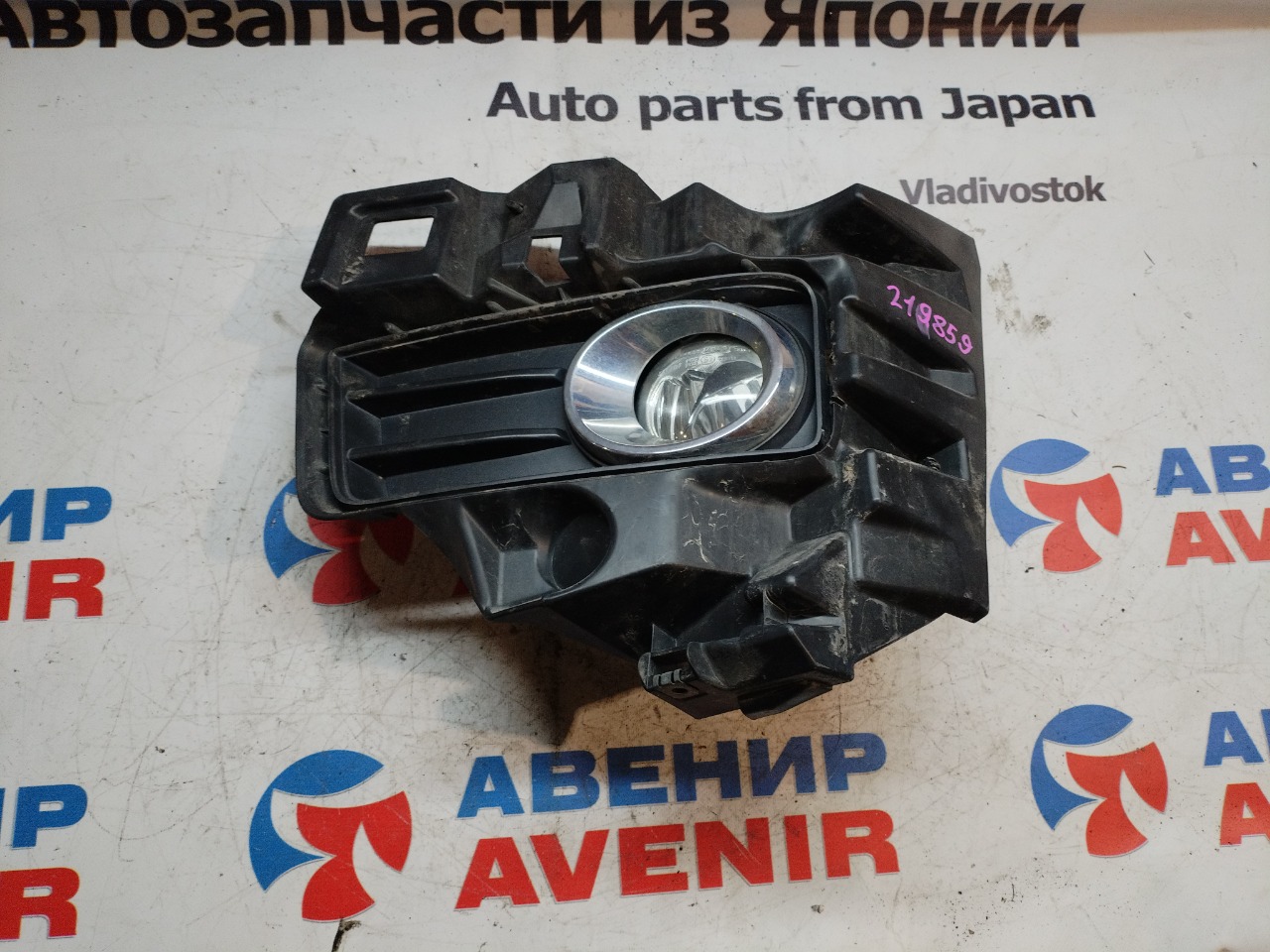 Туманка TOYOTA ALPHARD ANH25 левая (б/у)