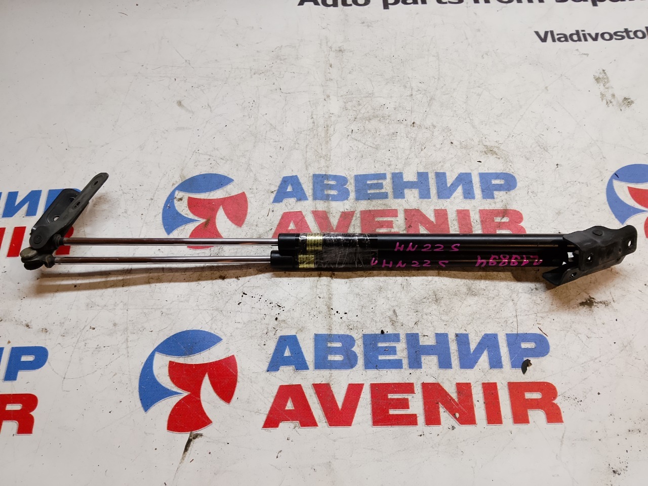 Амортизатор задней двери SUZUKI KEI HN22S задний (б/у)