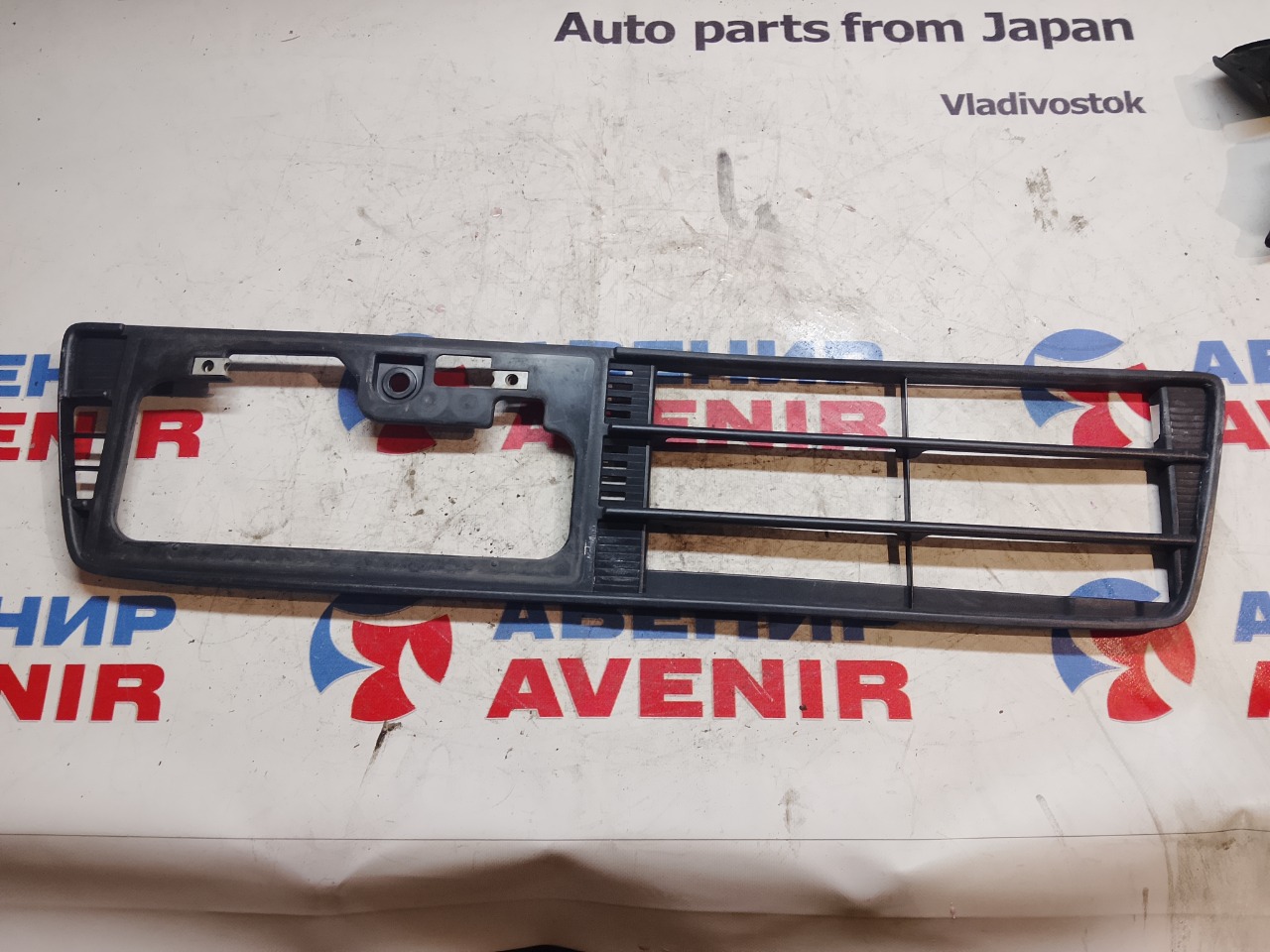 Решетка бамперная HONDA N WGN JH2 (б/у)