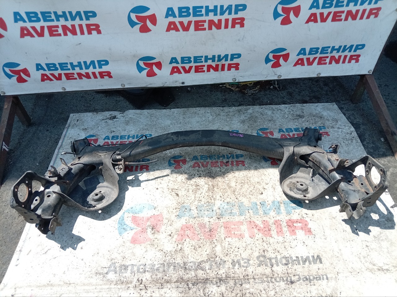 Балка подвески HONDA FIT GR4 LEB задняя (б/у)