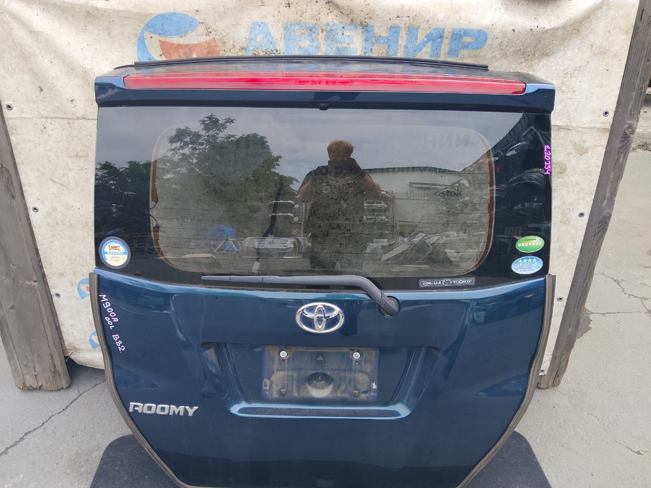 Дверь задняя TOYOTA ROOMY M900A задняя (б/у)