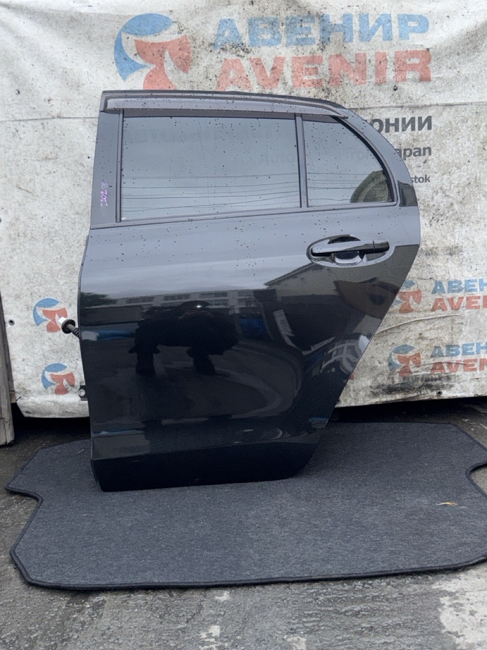 Дверь TOYOTA VITZ KSP90 задняя левая (б/у)