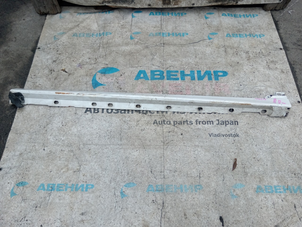 Порог DAIHATSU MOVE LA150S правый (б/у)