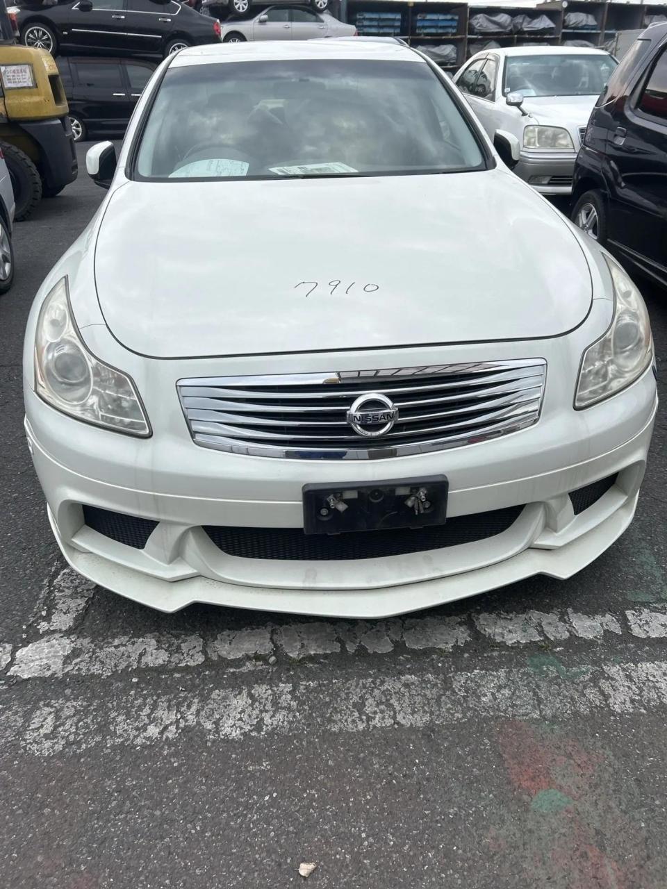 Обвес NISSAN SKYLINE KV36 (б/у)