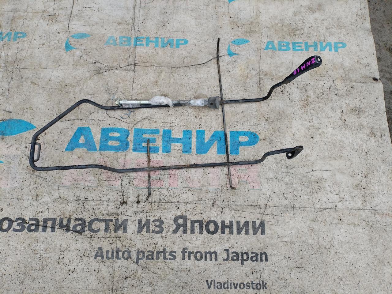 Крепление запаски TOYOTA ISIS ANM10G (б/у)
