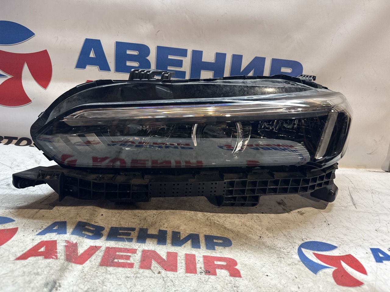 Фара HONDA CIVIC FL4 передняя левая (б/у)