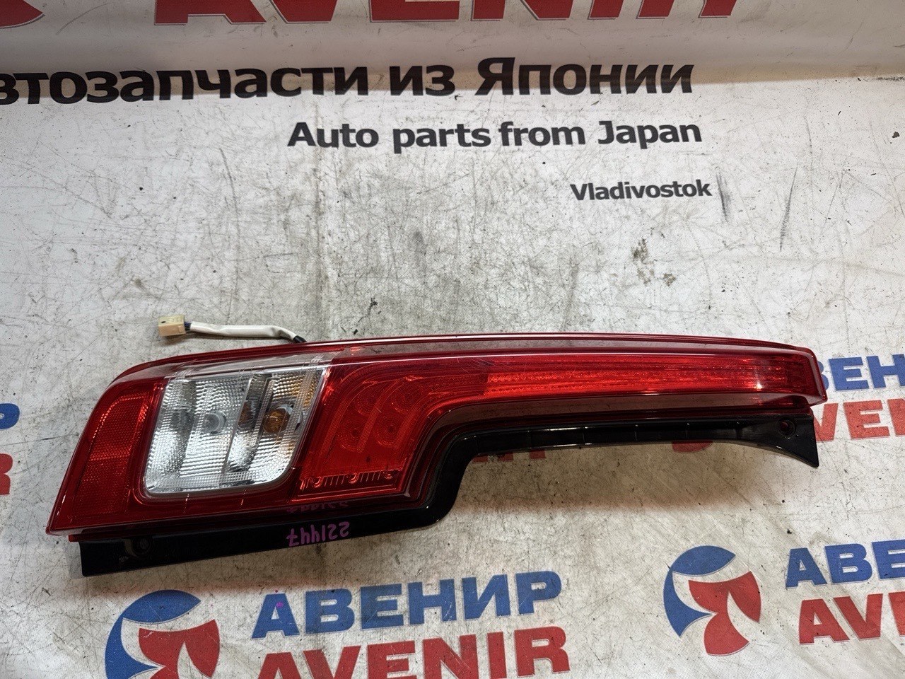 Стоп-сигнал DAIHATSU MOVE LA150S задний левый (б/у)