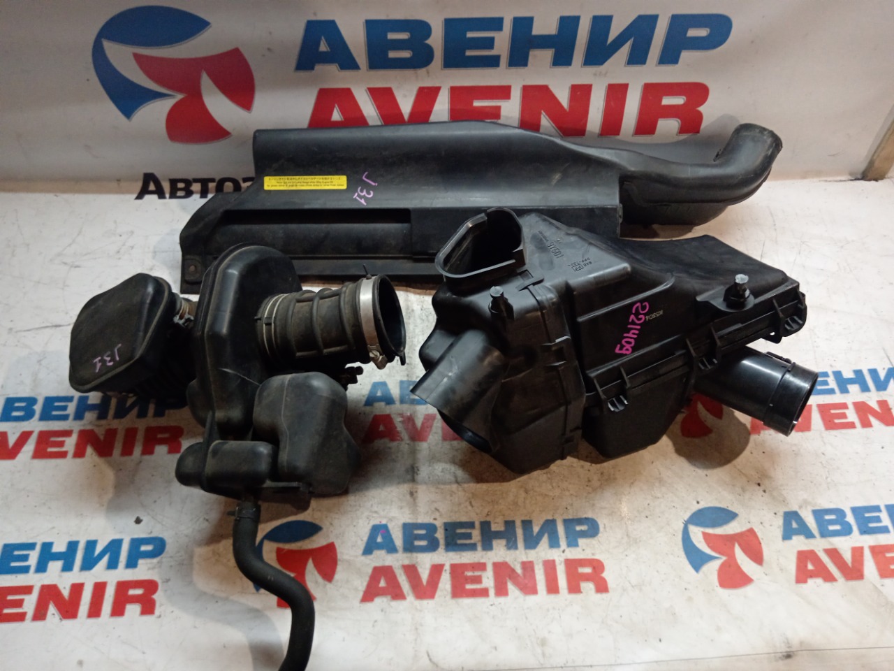 Корпус воздушного фильтра NISSAN TEANA J31 (б/у)