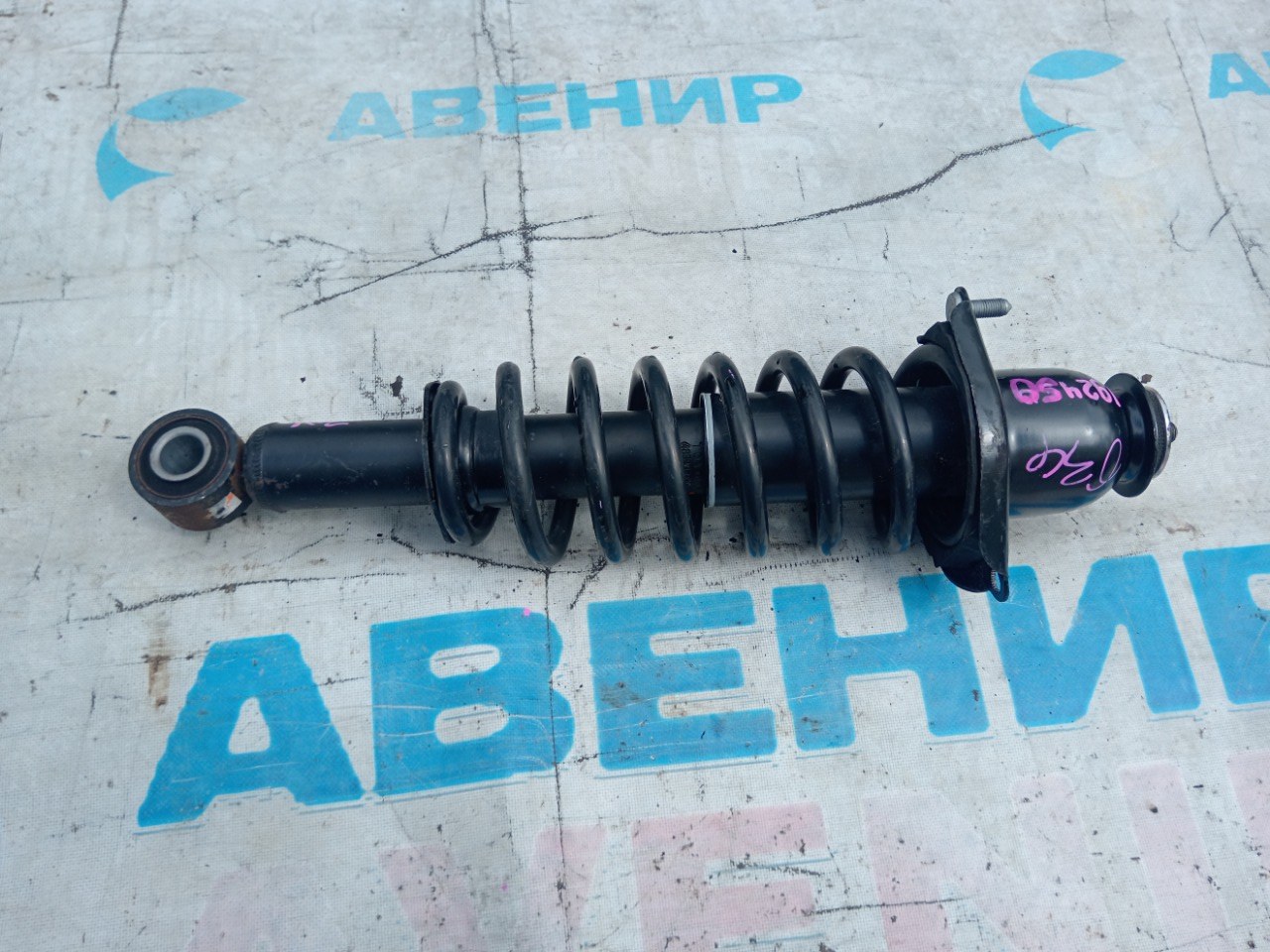 Стойка TOYOTA COROLLA/ALTIS NDE170 задняя левая (б/у)