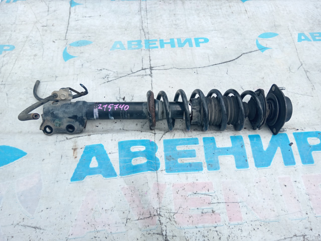 Стойка TOYOTA BB QNC21 передняя правая (б/у)