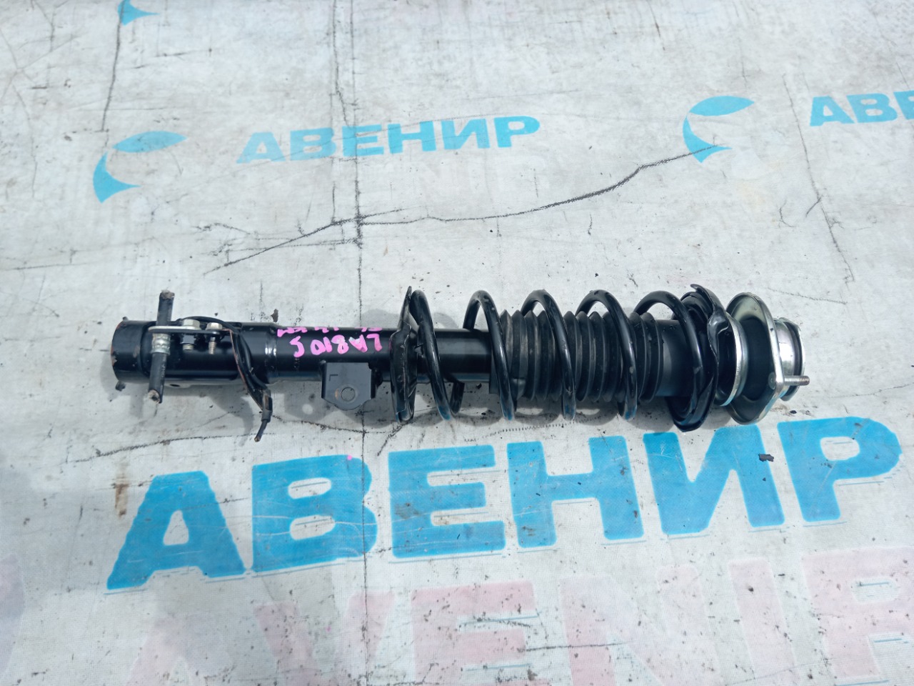 Стойка DAIHATSU MOVE CANBUS LA810S передняя левая (б/у)