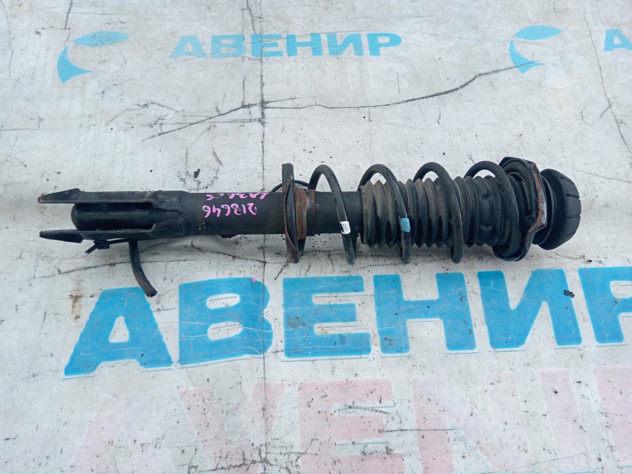 Стойка DAIHATSU MIRA E:S LA360S передняя левая (б/у)