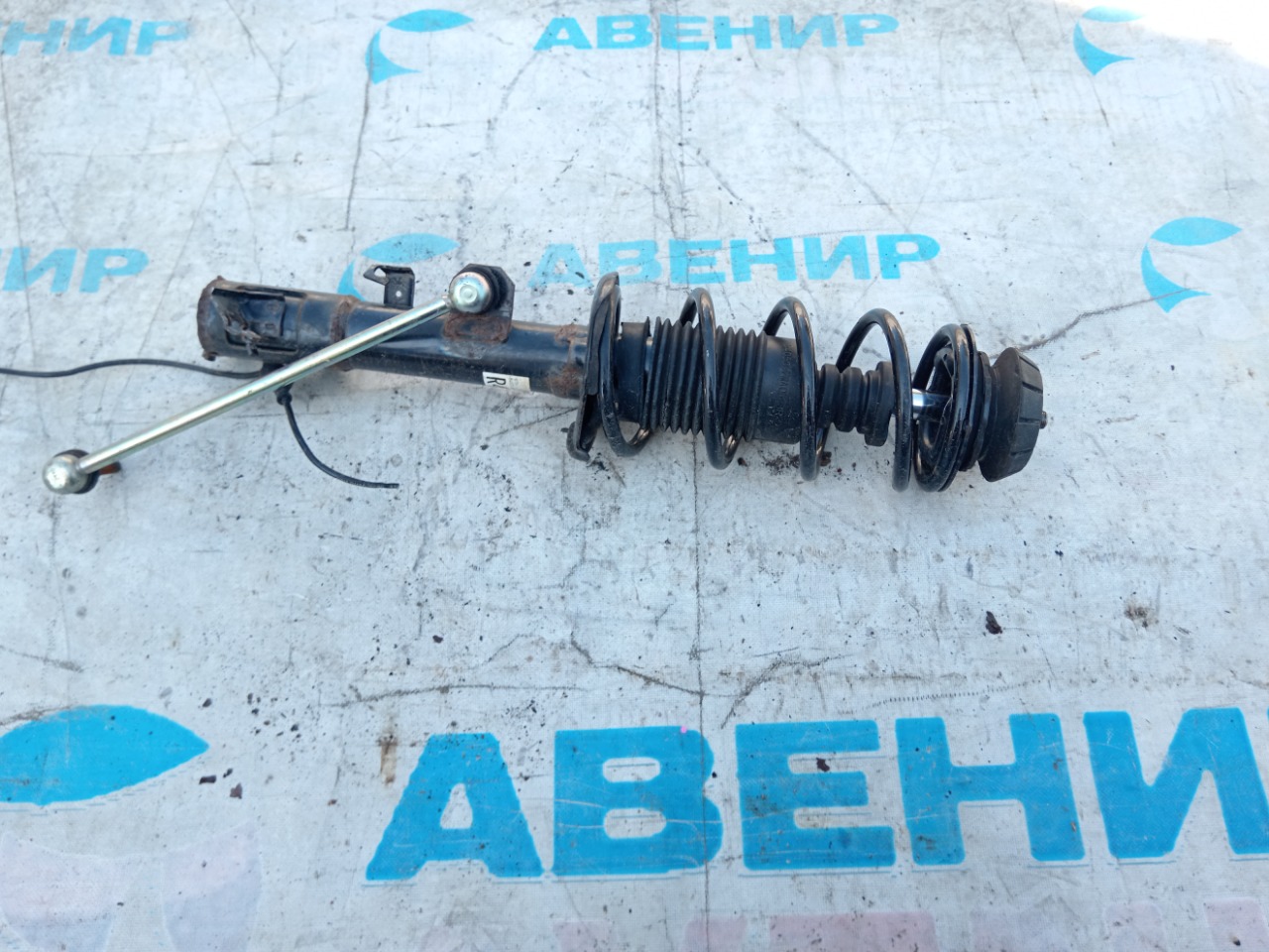 Стойка NISSAN DAYZ B43W передняя правая (б/у)