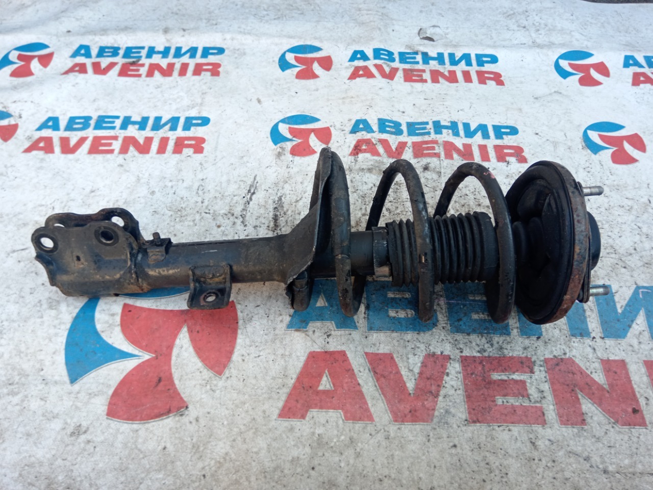 Стойка MITSUBISHI RVR GA4W 4J10 передняя левая (б/у)