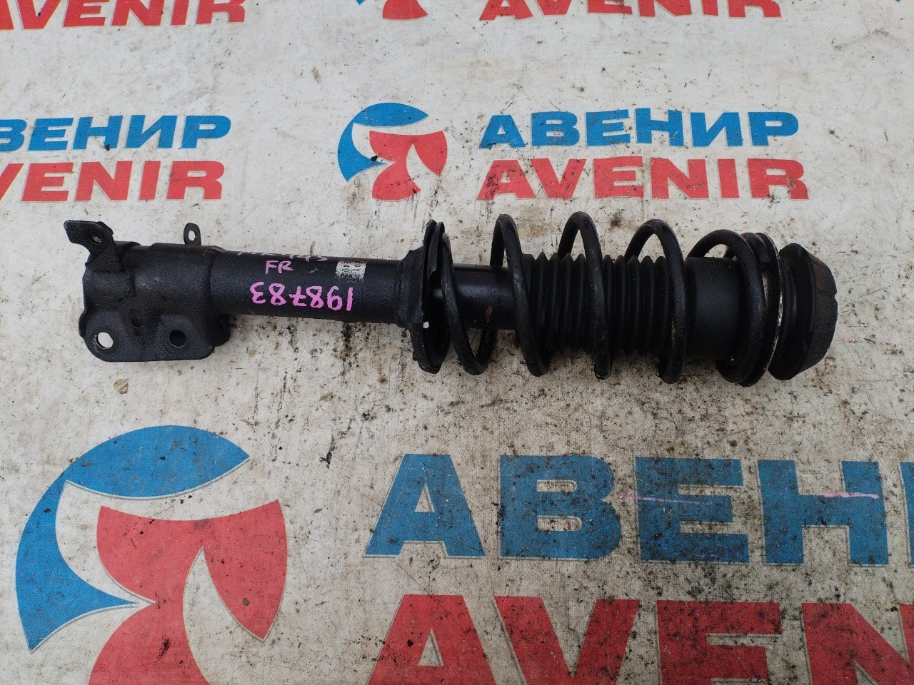 Стойка SUZUKI SPACIA MK94S передняя левая (б/у)