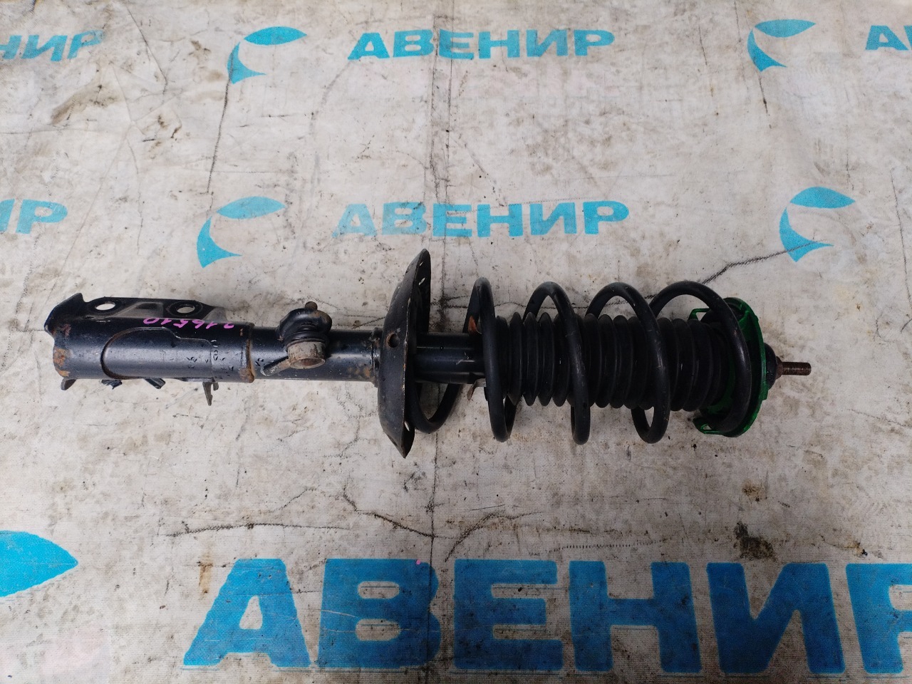 Стойка HONDA FIT GK4 передняя правая (б/у)