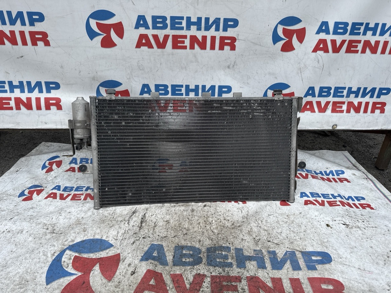 Радиатор кондиционера NISSAN CEFIRO A33 VQ20DE (б/у)