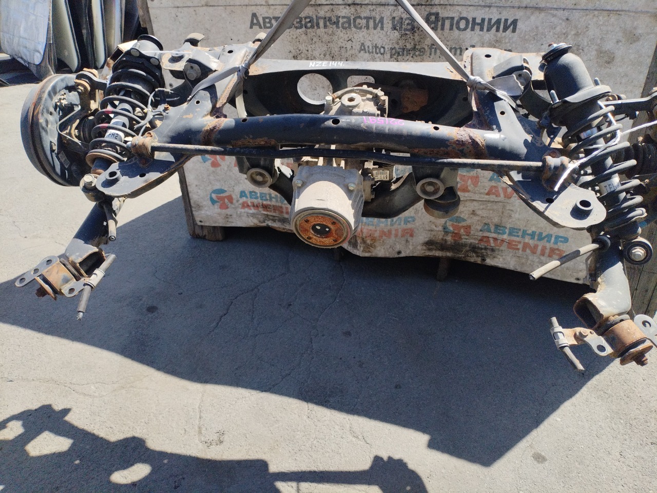 Балка подвески TOYOTA AXIO NZE144 1NZ-FE задняя (б/у)