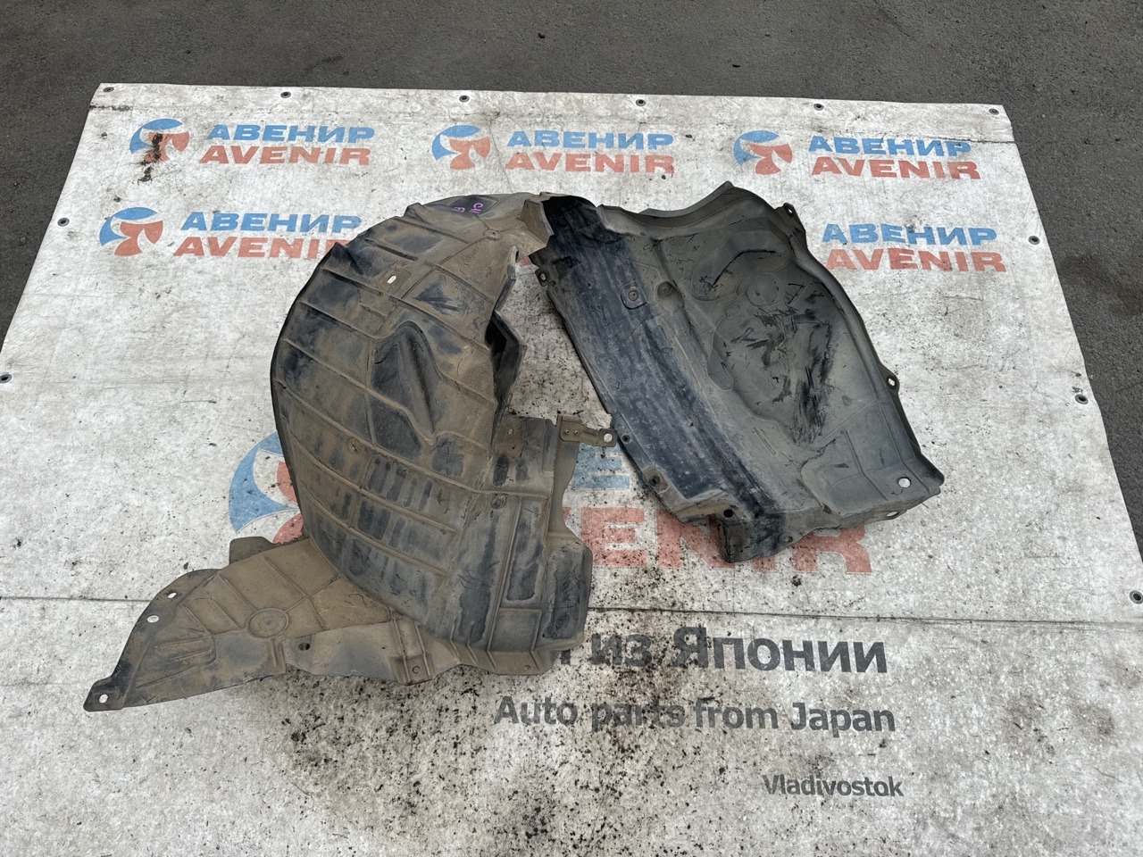Подкрылок NISSAN TIIDA JC11 передний правый (б/у)
