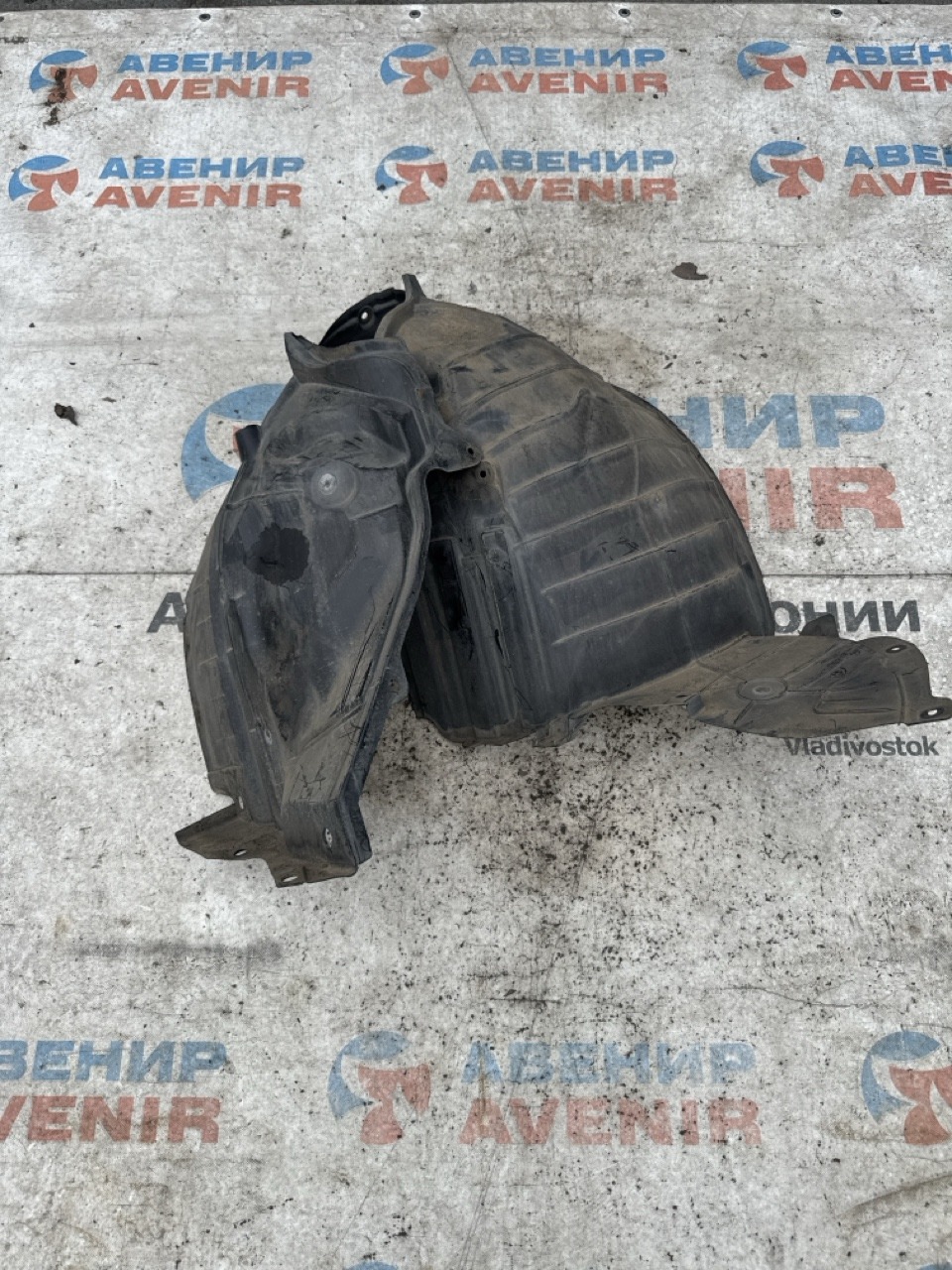 Подкрылок NISSAN TIIDA JC11 передний левый (б/у)