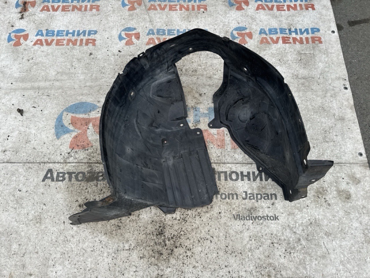 Подкрылок NISSAN TIIDA JC11 передний левый (б/у)