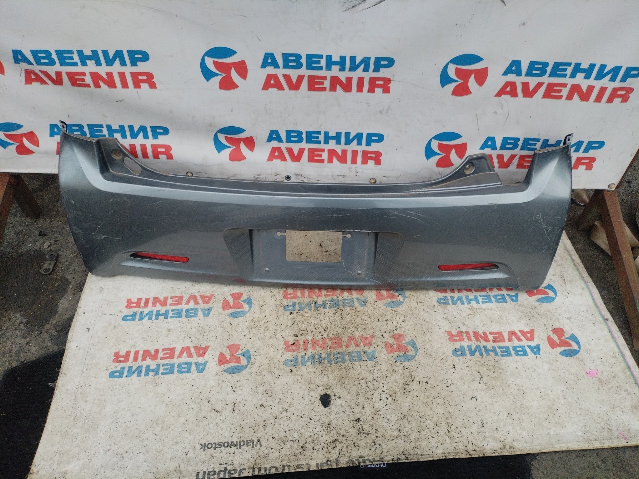 Бампер DAIHATSU MOVE LA100S задний (б/у)