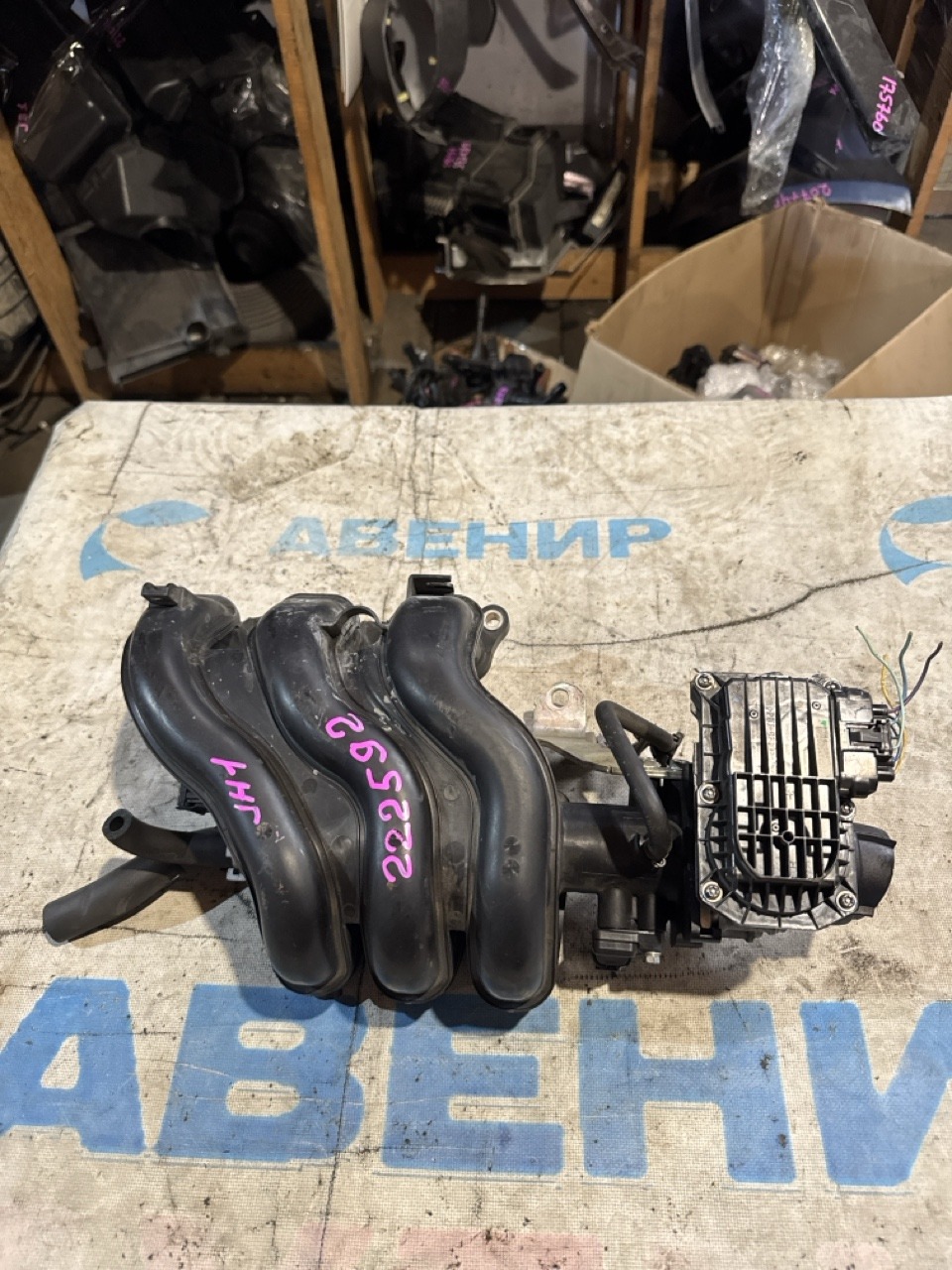 Коллектор впускной HONDA N WGN JH1 S07A (б/у)