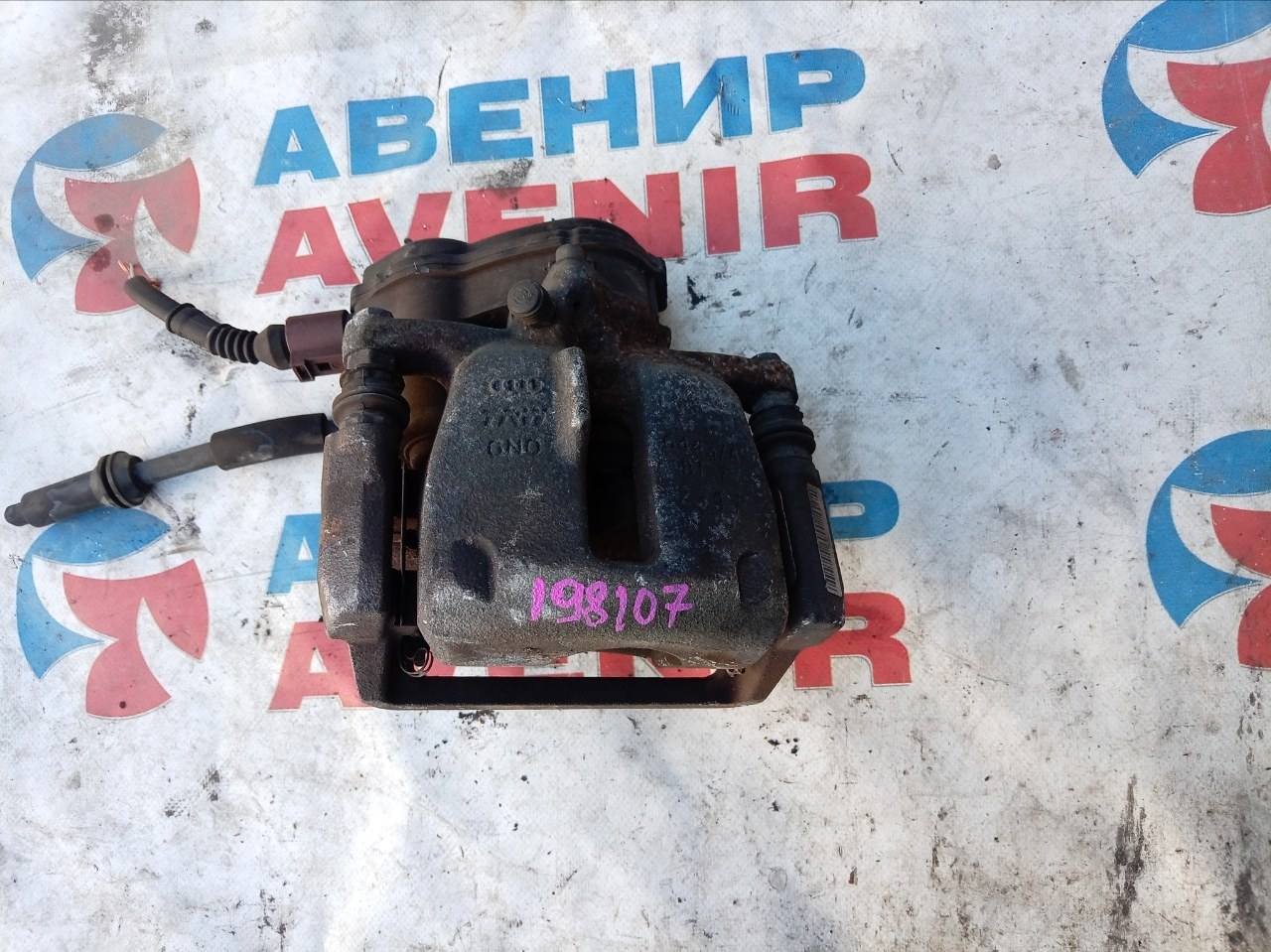 Суппорт AUDI A5 8T CAL задний левый (б/у)
