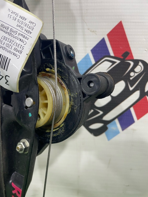 Стеклоподъемник задний левый 320i 14.06.2013 F30 N20B20B Стеклоподъемник задний левый 320i 14.06.2013 F30 N20B20B