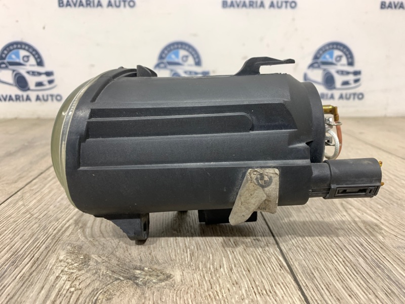 Противотуманная фара правая X5 2002 e53 M57D30